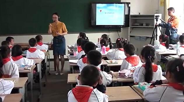 《有余数的除法解决问题》(含课件教案) 名师 优质课 公开课 教学实录 小学数学 人教版数学 二年级下册 2年级下册【江燕娟】