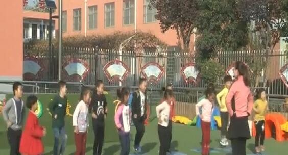 幼儿园公开课优质课大班体育《好玩的垫子》课堂实录