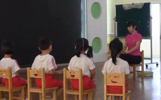 幼儿园公开课优质课50 大班韵律《快乐的小野人》