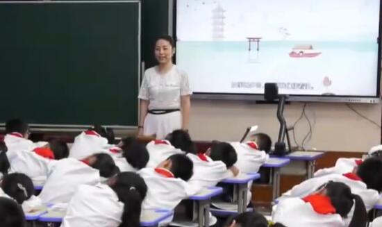 《笔算乘法》人教版 公开课 优质课【1】