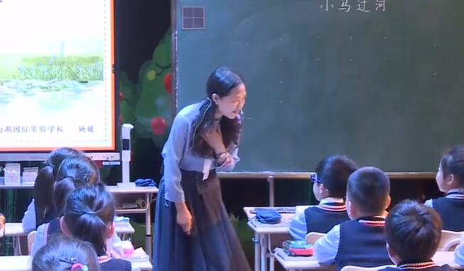 《小马过河》（含课件教案） 名师优质公开课 教学实录 小学语文 部编版 人教版语文 二年级下册 2年级下册【5-14】