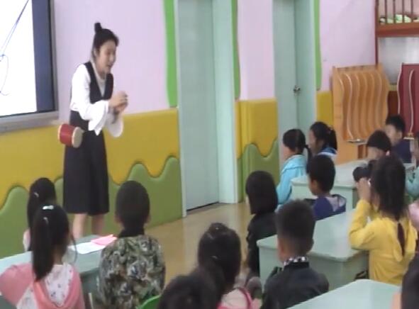 幼儿园公开课优质课中班打击乐《快乐的修鞋匠》课堂实录