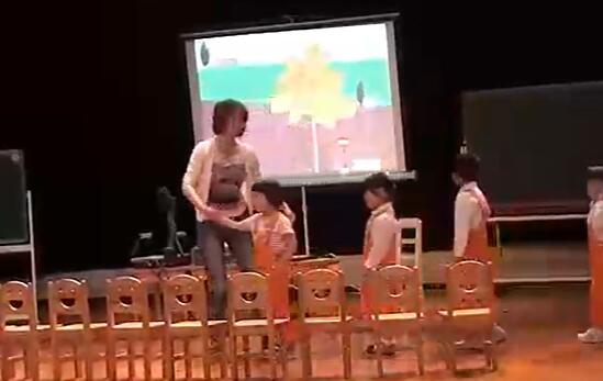 幼儿园公开课优质课中班综合：公共汽车到站了