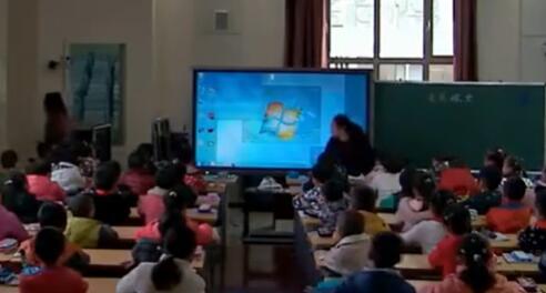 口语交际:听故事,讲故事 教学实录 一下 