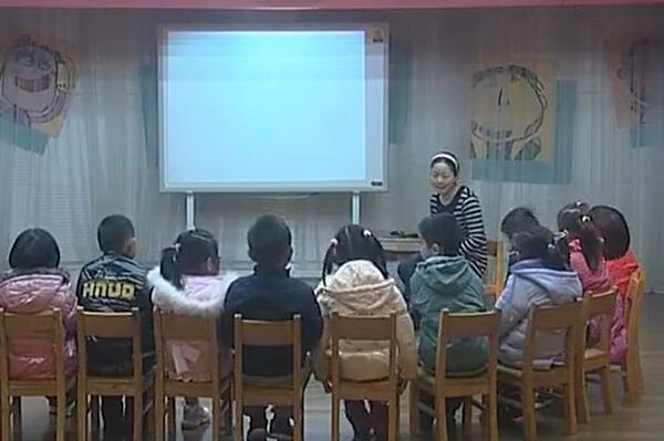 幼儿园公开课优质课大班语言展示《蛤蟆爷爷的秘诀》_张老师（江苏省第六届优秀教育活动评比） 高清