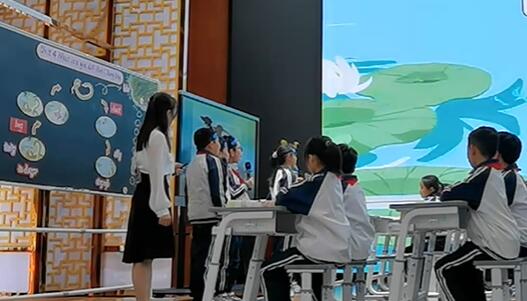 Unit 4 Story time富教小学蔡凯娜