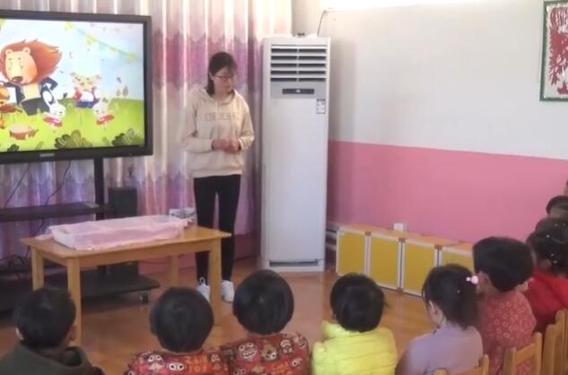 幼儿园公开课优质课小班科学《会唱歌的罐罐》课堂实录