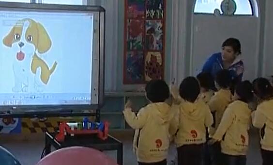 幼儿园公开课优质课54小班音乐游戏《小猪睡觉》上课视频