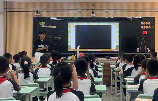Unit 3 A talk & learn伦教荔村小学